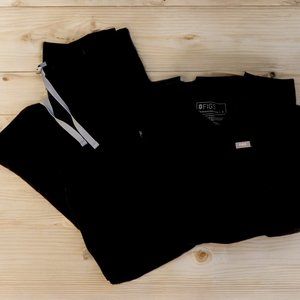 Figs Scrubs - Small Kaya Top, Small Petite Yola Skinny Pants